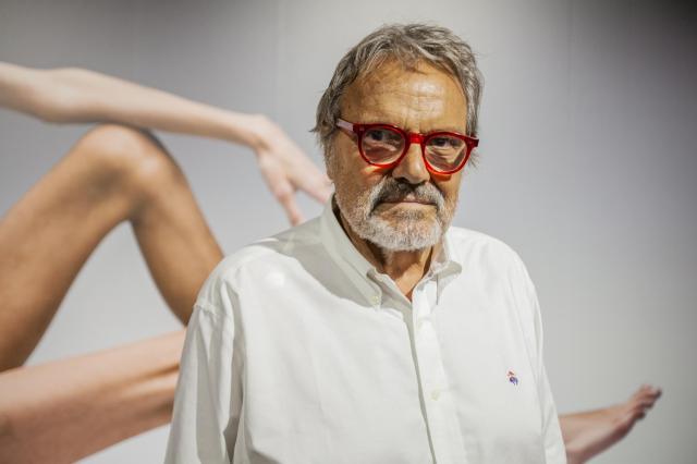 Addio a Oliviero Toscani, morto per l'amiloidosi il fotografo italiano, aveva 82 anni