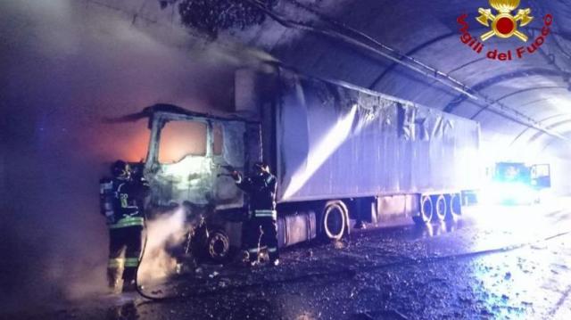 Incendio galleria Dogna. Gruppo Servizi Associati (GSA): &ldquo;Garantita sicurezza in soli 8 minuti&rdquo;