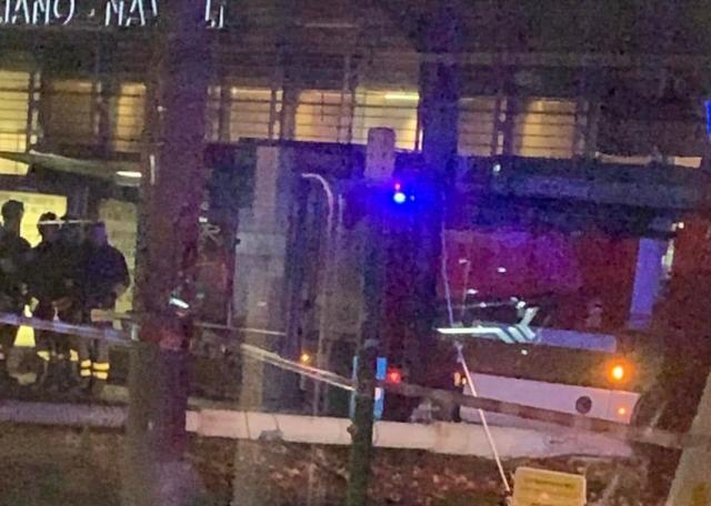 Incidente Milano, autobus Atm si schianta contro un palo dopo malore improvviso dell'autista, 9 passeggeri feriti