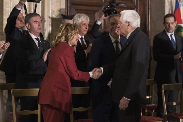 Meloni indagata, silenzio assoluto del Colle ma niente scontro tra poteri, Meloni allertata - RETROSCENA