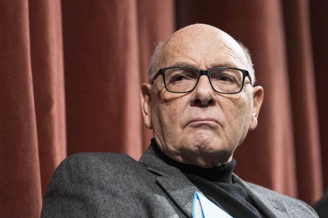 Chi &egrave; Luigi Li Gotti, l'avvocato della denuncia contro Meloni, ex difensore di Brusca e Buscetta, caro a Prodi, con un passato in An e IdV