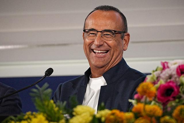 Quanto guadagna Carlo Conti all'anno: patrimonio e stipendio