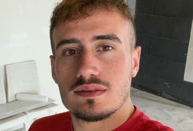 Bimba uccisa da pitbull ad Acerra, medico pronto soccorso: "Morta 30 minuti prima che il padre la portasse in ospedale, il cane le ha rotto il collo"