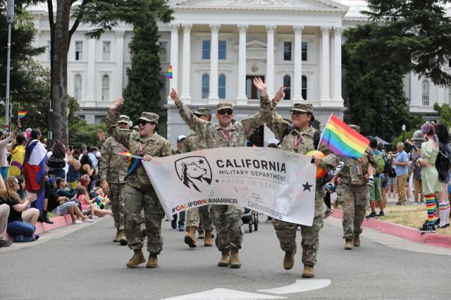 Militari della California nella Marcia dell'Orgoglio