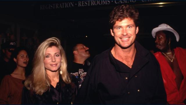 Addio a Pamela Bach, morta suicida l'attrice di Baywatch ed ex moglie di David Hassehlhoff, si &egrave; sparata un colpo in testa, aveva 61 anni
