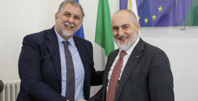 Gruppo FS e Protezione Civile, siglato nuovo protocollo per la gestione di emergenze su calamit&agrave; e criticit&agrave; nei trasporti