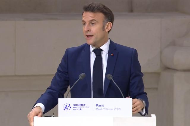 Francia, l'allarmistico "manuale di sopravvivenza" in caso di guerra: 6 litri d'acqua, lattine di conserva, batterie e una torcia elettrica