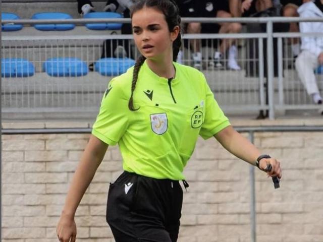 Carla Garcia Alarco, l'arbitro influencer spagnola confida che i giocatori in campo ci provano con lei ...