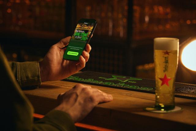 Heineken, lanciata web app di "incontri per bar" per incoraggiare i giovani a ravvivare la loro vita sociale 