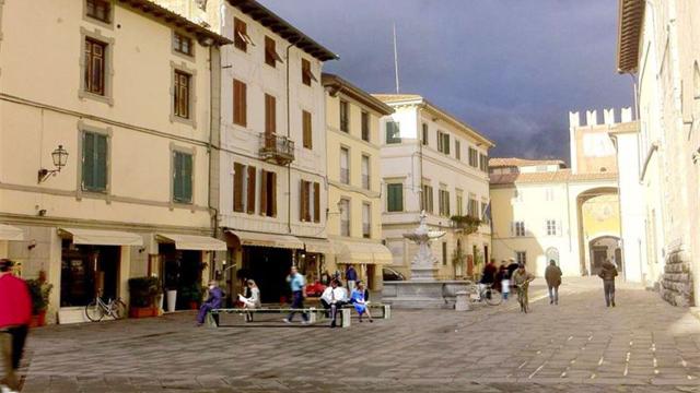 Progetto culturale bloccato a Camaiore, tra mancate concessioni, degrado edilizio e un&rsquo;occasione perduta per il territorio