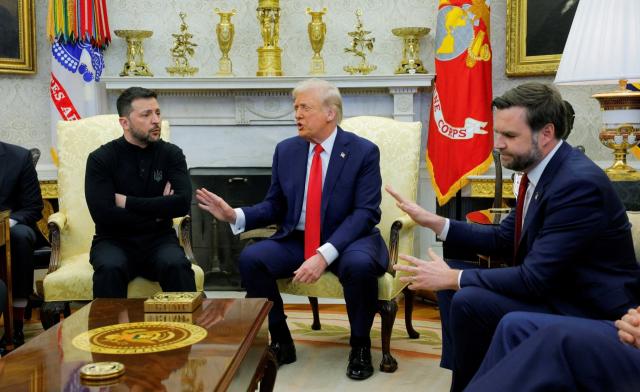 Ucraina, Trump attacca Zelensky: "Guerra colpa sua e di Biden; Vance respinge accuse pro Russia: "Assurde, Kiev ostacola tregua con retorica improduttiva"