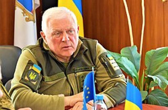 Ucraina, Zelensky licenzia capo amministrazione militare di Sumy Artyukh e governatore Artiuj: &ldquo;Indotto Mosca ad attaccare con organizzazione di un evento&rdquo;