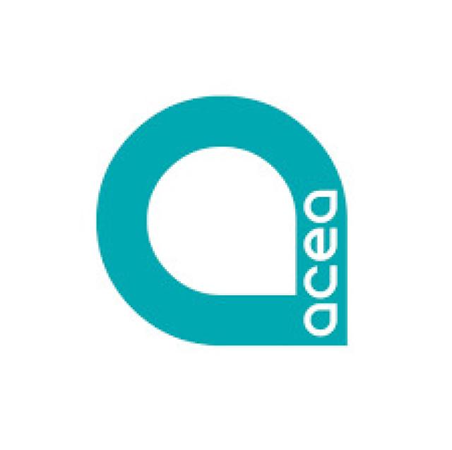 Acea a sostegno del Giubileo degli adolescenti con 150 mila litri di acqua e 10 mila borracce per i pellegrini 