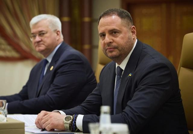 Ucraina, il ministro della Difesa Umerov: "D'accordo al 90% col piano di pace di Trump", settimana prossima nuovo vertice a Londra