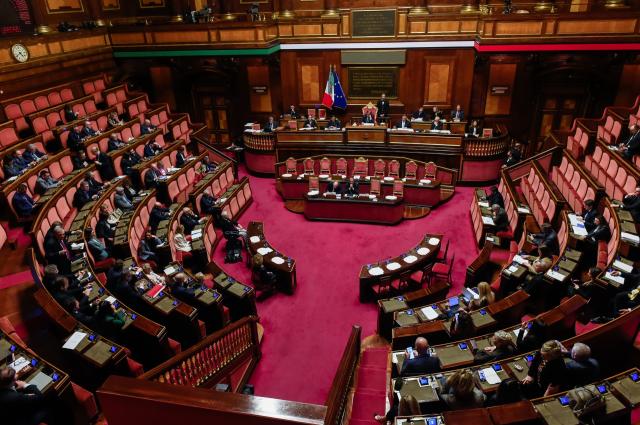 Decreto bollette, via libera del Senato con 99 s&igrave;, 62 no e 1 astenuto, bonus 200&euro; per Isee fino a 25mila &euro; e mercato tutelato per over 75 