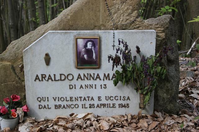 lapide Anna Maria Araldo