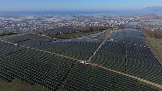 Edison, al via nuovo impianto fotovoltaico a Battipaglia da 27 MW, investimenti di &euro;35 mln e coinvolte 55 imprese