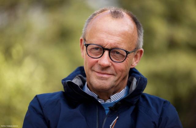 Giuramento Merz cancelliere, niente via libera per 6 voti, 18 i franchi tiratori della maggioranza, venerd&igrave; il nuovo voto