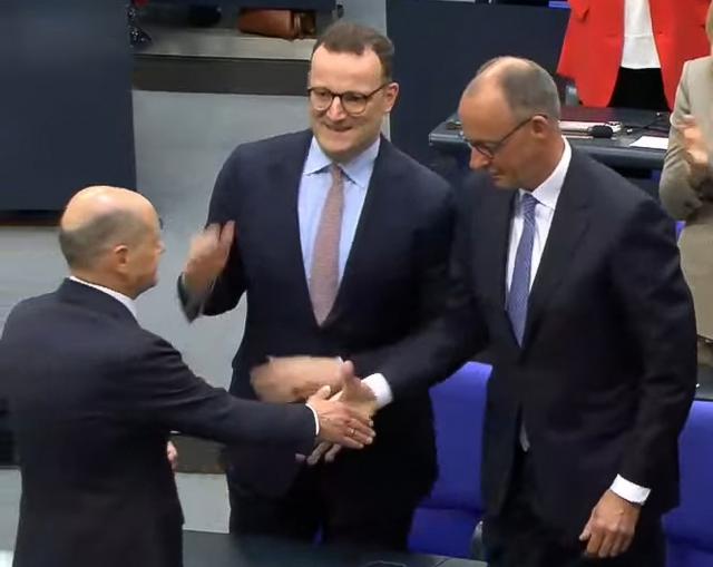 Merz cancelliere "dimezzato", niente maggioranza al primo turno per la prima volta dal 1949, 18 franchi tiratori "nella Cdu, contrari al riarmo"