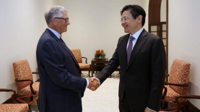 Bill Gates, Lawrence Wong