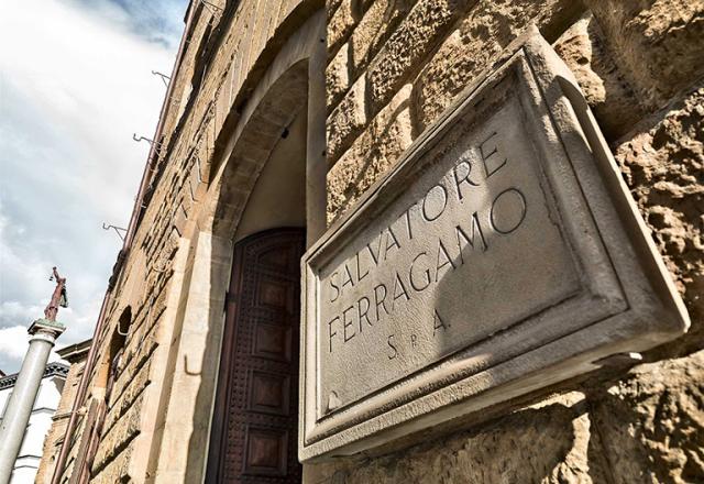 Ferragamo, ricavi consolidati a 221 milioni di euro nel Q1 2025, -2,6% su base annua, risultato penalizzato dai consumi in Asia Pacifico