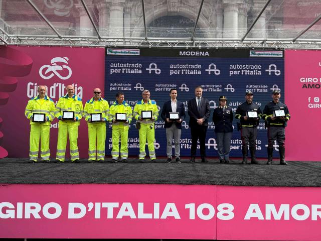ASPI e Polizie Stradale, insieme al Giro d'Italia per la quattordicesima edizione degli "Eroi della Sicurezza" 