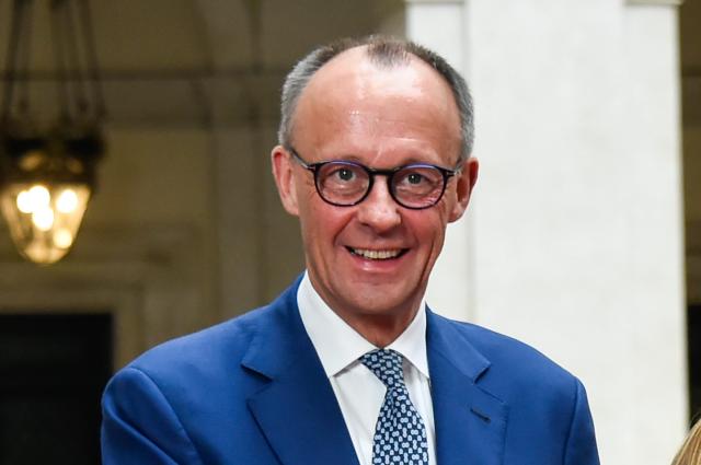 Germania in affanno e potere delle rotte: le scelte di Merz e la lezione geopolitica delle compagnie aeree