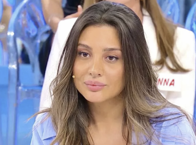 Cristina Ferrara, chi &egrave; la corteggiatrice di Gianmarco: et&agrave;, lavoro, altezza e la segnalazione sul ballerino di Amici