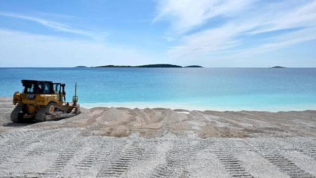 Croazia, il boom delle spiagge artificiali per mantenere le promesse turistiche