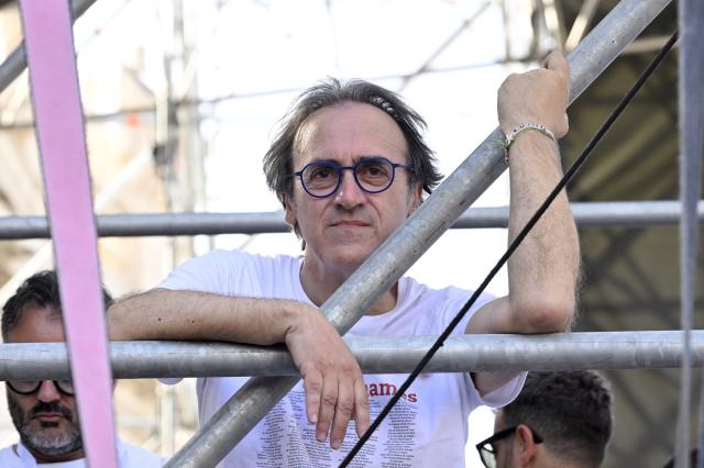 L' esponente della sinistra fucsia Bonelli: "Niente aria condizionata e docce brevi", i deliri quotidiani dell'ambientalismo neoliberale