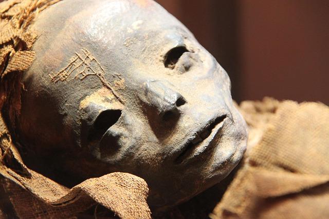 Libia, trovate mummie con sembianze umane, ma DNA misterioso appartenente a stirpe nordafricana sconosciuta e rimasta isolata per 50mila anni