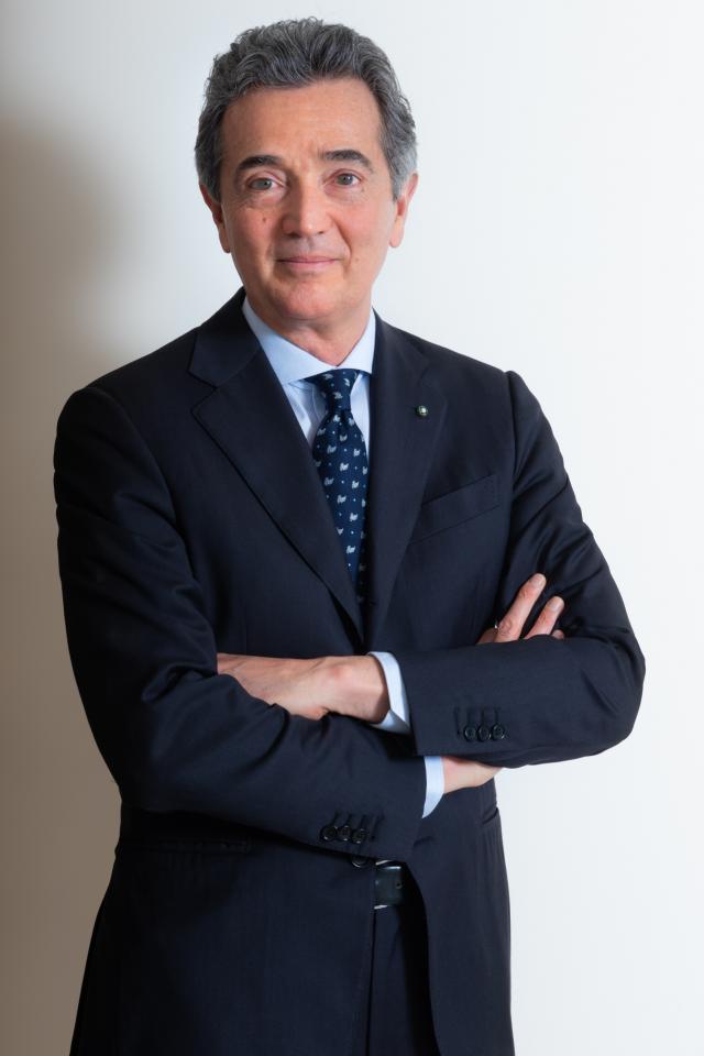 Credemholding, nel 2024 utile netto a &euro;489 mln (+10,9%), dividendo a &euro;10 per azione (+53,8%); Zanon di Valgiurata riconfermato Presidente 