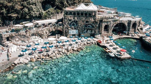 Covo di Nord Est, Irvine vuole cancellare la discoteca, e sulla movida della Liguria incombe il colpo di spugna