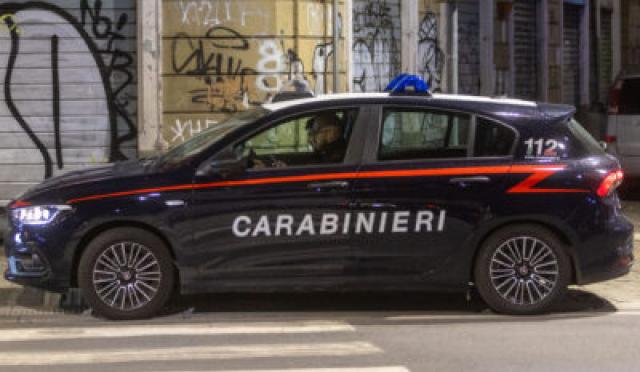 Villa di Tirano (SO),  Emilio Del Dosso Vanari spara e uccide la madre 89enne malata, poi si suicida, i corpi trovati dalla domestica