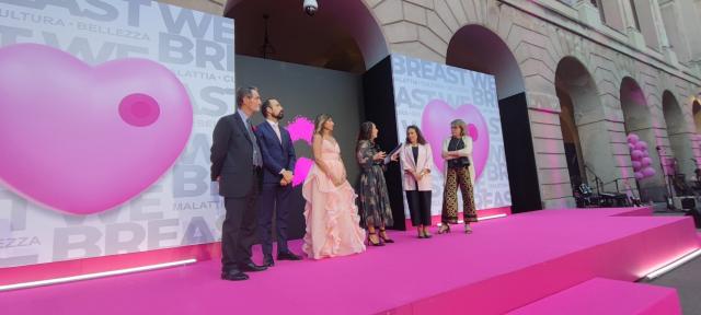 La prevenzione sfila a Milano: con &ldquo;WeBreast&rdquo; cultura, arte e moda scendono in campo nella lotta contro il tumore al seno