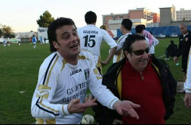 L'amico di Alvaro Vitali Claudio di Napoli: "&Egrave; morto per infarto sui gradini di casa, stava soffrendo come un cane"