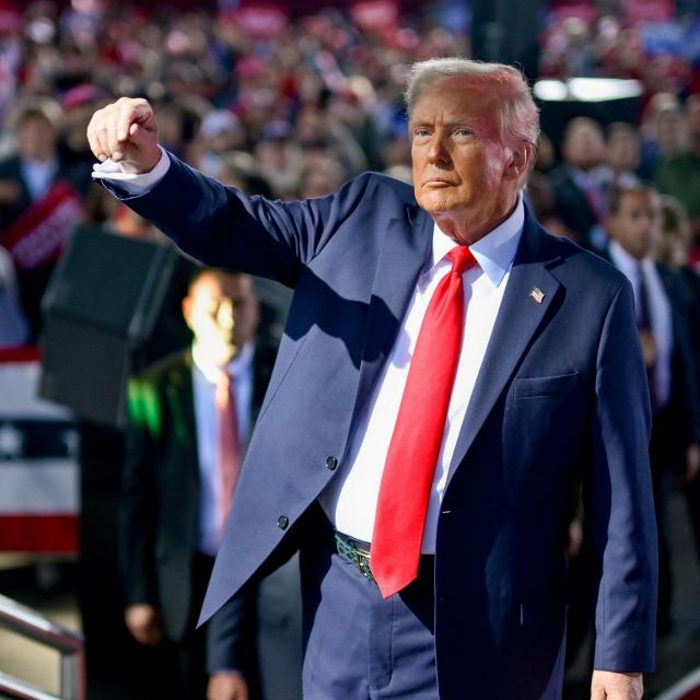 Usa, vittoria di Trump su Ius Soli, Corte Suprema limita potere dei giudici di tribunali inferiori di sospendere decisioni del tycoon