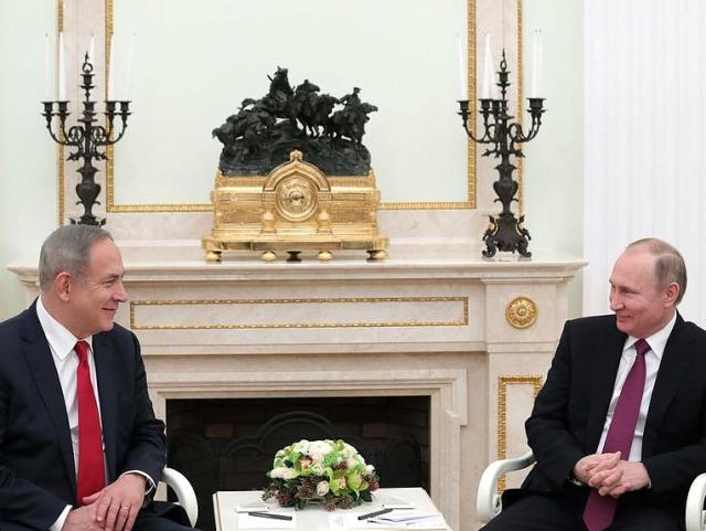 Israele-Russia, colloqui su Iran e Siria, Netanyahu cerca sponda di Putin per continuare guerra a Damasco e su nucleare di Teheran - RETROSCENA