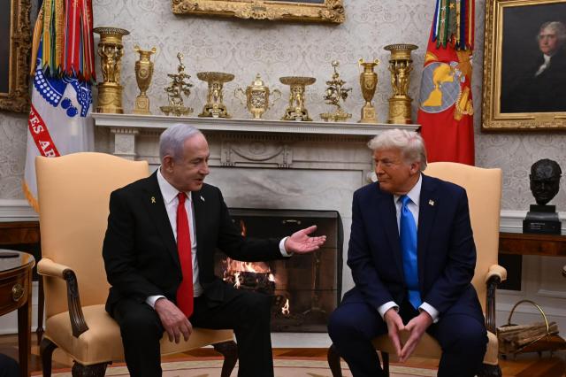 Incontro Trump-Netanyahu a Washington, sul tavolo la tregua a Gaza, gli ostaggi, gli Houthi ed il nucleare iraniano