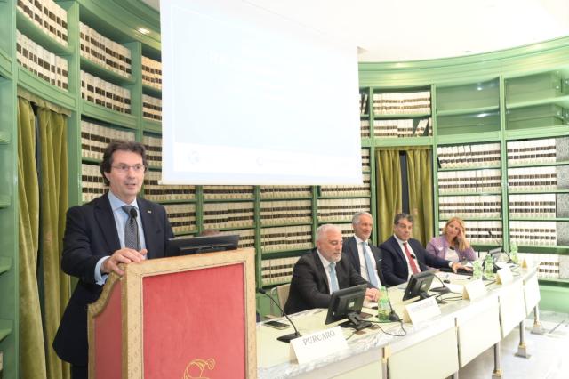 IA. Quinto Rapporto Ital Communications-IISFA, Mascaretti, Vicepresidente Commissione Parlamentare per l'attuazione del Federalismo fiscale della Camera: "IA strumento sempre pi&ugrave; potente, salvaguardar
