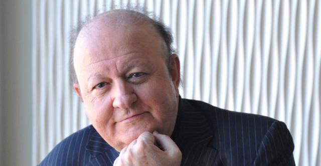 Massimo Boldi compie 80 anni: "Con le donne ho chiuso ma loro ci provano ancora, mai litigato con De Sica, con Teocoli s&igrave;, per soldi"