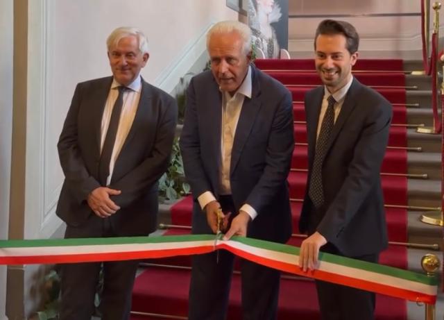 Taglio del nastro della mostra su Maria de Medici