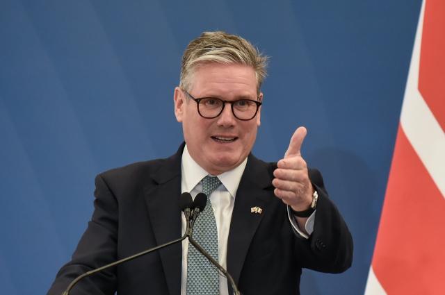 Uk, Starmer si sveglia e si prepara a riconoscere lo Stato di Palestina, decisiva pressione del Parlamento con oltre 200 firme raccolte