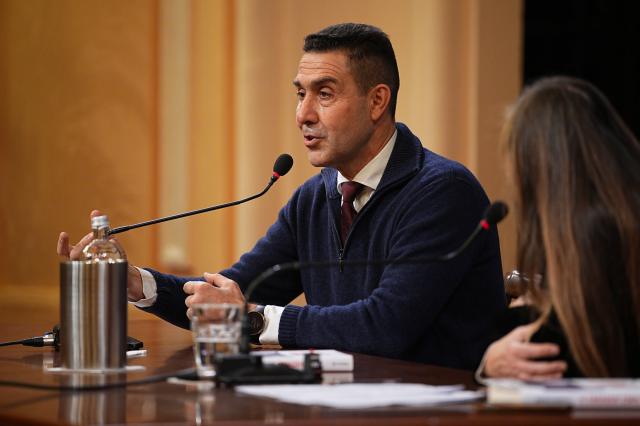 Il generale Vannacci sostiene che lo Stato palestinese non esiste: una posizione degna del mondo al contrario