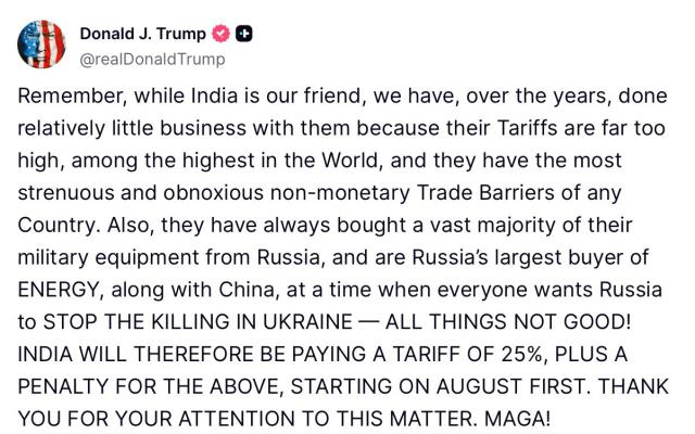 Dazi Usa, Trump impone tariffe del 25% su importazioni dall&rsquo;India: &ldquo;Acquistano GNL e armi da Russia, pagheranno anche penale in pi&ugrave; per questo&rdquo;
