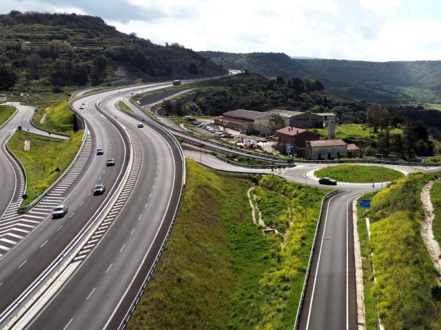 Anas, sospesi 1.392 cantieri per il weekend di ferragosto; si attendono 12 milioni e 640mila spostamenti di autoveicoli