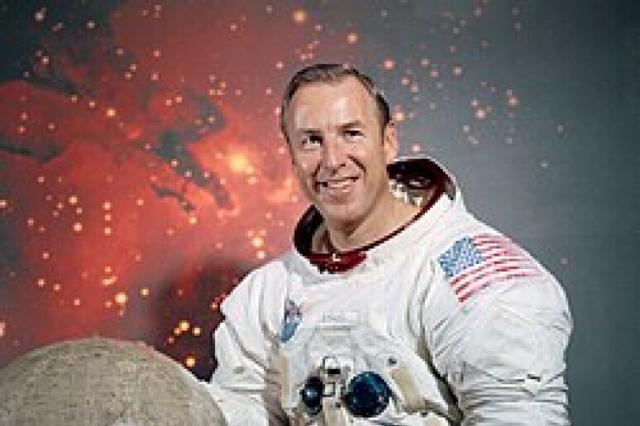 Jim Lovell