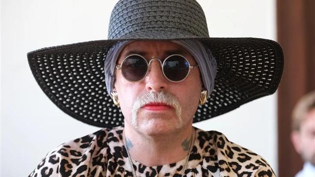 Germania, neonazista Sven Liebich diventa trans per scontare condanna di 18 mesi in un carcere femminile, autodichiarazione costata 50&euro; 