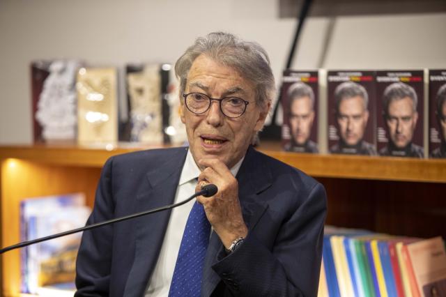 Massimo Moratti ricoverato in terapia intensiva per una polmonite, intubato per difficolt&agrave; respiratorie, la moglie: "Aspettiamo i medici"