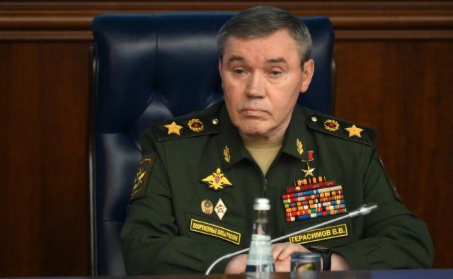 Ucraina, capo di stato maggiore russo Gerasimov: "Controlliamo 99,7% di Lugansk, 79% del Donetsk, 74% di Zaporizhzhia e 76% di Kherson"
